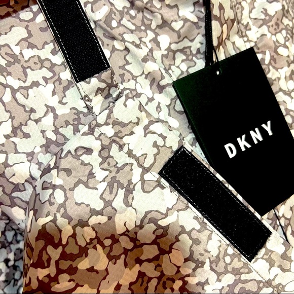 NWT DKNY Men's Grey Jacket - Picture 7 of 9